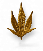 botanical botanical leaf gold pendant 420karat