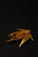 botanical leaf gold pendant nature cast in gold