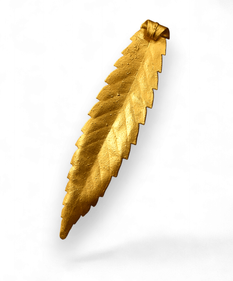 botanical leaf pendant gold handmade 420karat