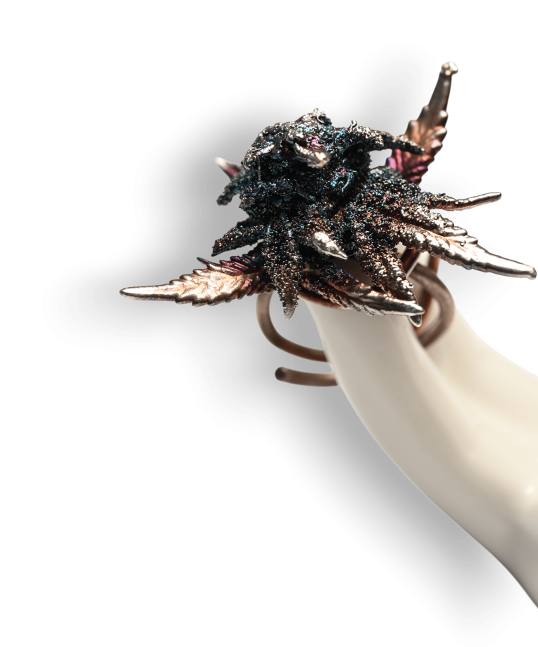 living botanical bud ring silver crystals 420karat