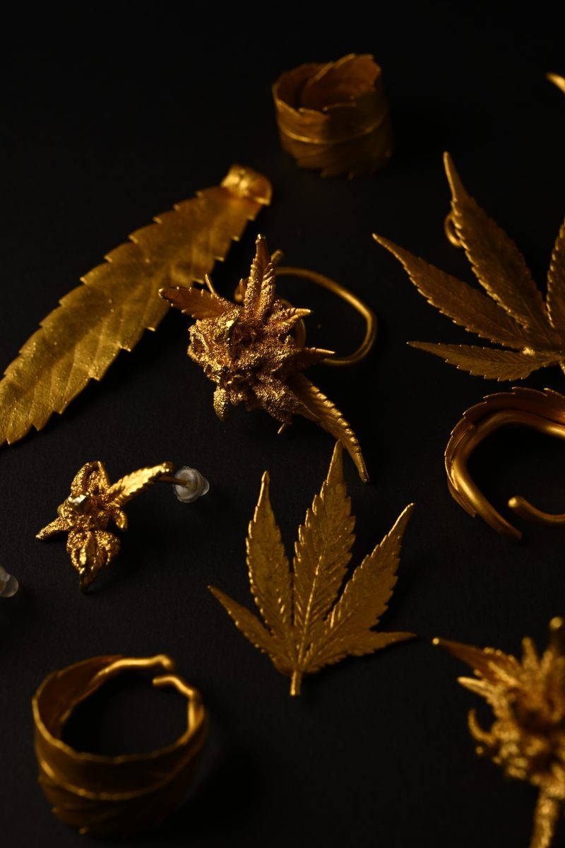 plant form metal art
