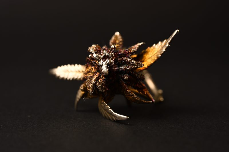 pure plant form metal object